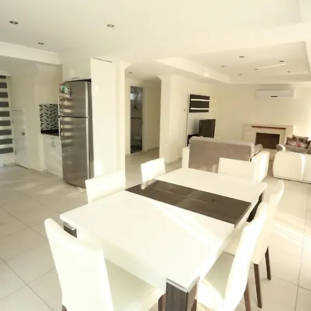 Villa Luna *