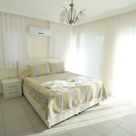 Villa Luna Villa
